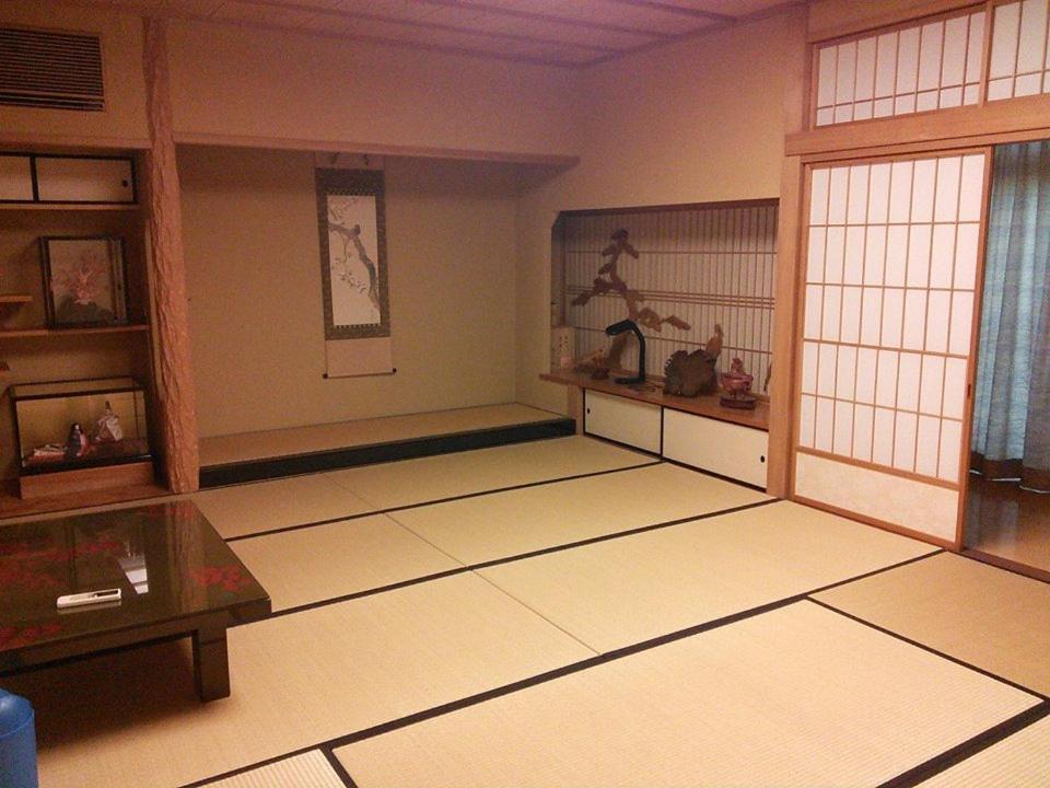 Tomiya Ryokusuian Sado-Taiken Guest House Bagian luar foto